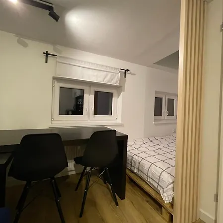 Mieszkanie Przy Bazarku - Apc Apartmán Poznaň