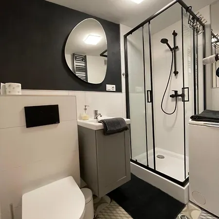 Mieszkanie Przy Bazarku - Apc *