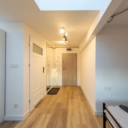 Mieszkanie Przy Bazarku - Apc Poznaň