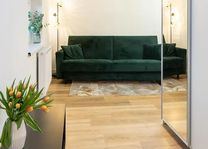 شقة Mieszkanie Przy Bazarku - Apc بوزنان